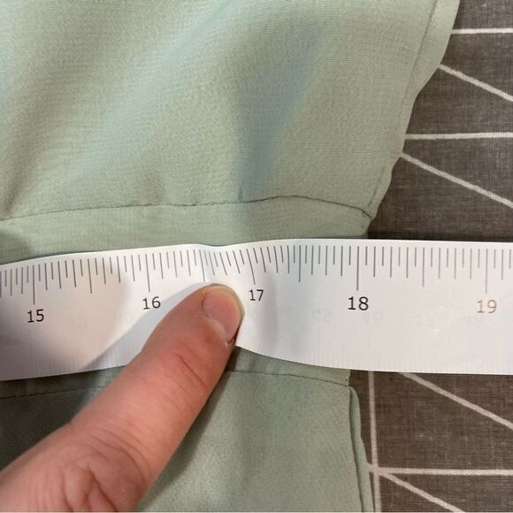 JJs House A-line V-Neck Chiffon Bridesmaid Dress Bell Sleeves Slit Sage 14/16 - Picture 8 of 11